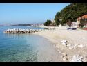 Apartmanok Vini- beautiful garden and terrase A4(4+2) Podstrana - Riviera Split  - strand