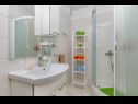 Apartmanok Deni - modern & in center: A1(2+2) Split - Riviera Split  - Apartman - A1(2+2): fürdőszoba toalettel