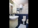 Apartmanok Dragica 1 - cozy flat : A1(3) Split - Riviera Split  - Apartman - A1(3): fürdőszoba toalettel