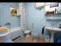 Apartmanok Pero - 70m from the sea: A1(6), A2(2) Marina - Riviera Trogir  - Apartman - A1(6): fürdőszoba toalettel