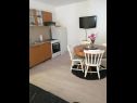Apartmanok Anka- comfortable and affordable A2(3+2), A1(6) Marina - Riviera Trogir  - Apartman - A1(6): konyha ebédlővel