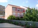 Apartmanok Anđelka - 50 m from beach: A3(9), A4(4), A5(2) Marina - Riviera Trogir  - Apartman - A4(4): apartman