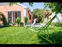 Házak a pihenésre Mirjana - beautiful garden with barbecue: H(4+1) Trogir - Riviera Trogir  - Horvátország  - ház