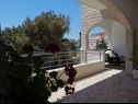 Apartmanok Vesna - comfortable: A1(4+1) Trogir - Riviera Trogir  - terasz
