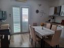 Apartmanok Marija - 10m from beach: A1(4+1), A2(6), A3(6+2) Trogir - Riviera Trogir  - Apartman - A1(4+1): konyha ebédlővel