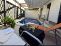 Apartmanok MeMi - great location, modern & parking: A1 Marin(4) Trogir - Riviera Trogir  - terasz (ház és környéke)