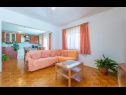 Apartmanok Mare - comfortable apartment : A1(5), A2(5) Trogir - Riviera Trogir  - Apartman - A1(5): nappali