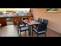 Apartmanok Julija - big terrace and grill A1 Asy(4) Bibinje - Riviera Zadar  - Apartman - A1 Asy(4): terasz