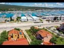Apartmanok Vesna - 200 m from beach A1(2), SA2(2), A3(2) Bibinje - Riviera Zadar  - vegtáció (ház és környéke)