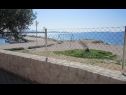 Apartmanok Sor - on the beach: SA1(2+1), A1(4+1), A2(2+2), A3(2+2) Bibinje - Riviera Zadar  - kilátás a tengerre (ház és környéke)