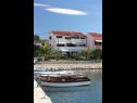 Apartmanok Ana- next to the sea A1(2+2), A2(2+3), A3(2+2), A4(2+3) Bibinje - Riviera Zadar  - ház