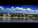 Apartmanok Dubravko - 5 m from beach : A1 Bepina (2+2), A2 Keko(2+2) Maslenica - Riviera Zadar  - ház
