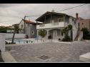 Apartmanok Vesna - with pool A1(4+2), A2(2+2) Nin - Riviera Zadar  - 
