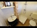 Apartmanok Oasis A1(4+2), A2(2+2), A3(2+2) Nin - Riviera Zadar  - Apartman - A3(2+2): fürdőszoba toalettel