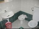 Apartmanok Kuzma - afordable A1(2+2), A2(3), SA3(2) Nin - Riviera Zadar  - Apartman - A1(2+2): fürdőszoba toalettel