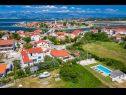 Apartmanok Ivan - modern & close to center: A1(4), A2(2+2) Nin - Riviera Zadar  - vegtáció (ház és környéke)
