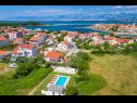 Apartmanok Ivan - modern & close to center: A1(4), A2(2+2) Nin - Riviera Zadar  - vegtáció (ház és környéke)