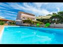 Apartmanok Mlađo - swimming pool: A1(4+2), A2(4+2), A3(2+2), A4(2+2) Privlaka - Riviera Zadar  - ház