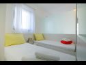 Apartmanok Secret Garden A2(2+2), A4(2+2) Razanac - Riviera Zadar  - Apartman - A4(2+2): nappali