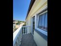 Apartmanok Draga - comfortable & afordable: A1(2+2), A2(6), A3(2+2) Vir - Riviera Zadar  - Apartman - A1(2+2): balkon