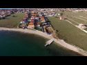 Apartmanok Tihana - 200 m from sea: A1(4+1) Vir - Riviera Zadar  - strand