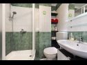 Apartmanok Ivan - 50 m from sea: A1(3+1) Zadar - Riviera Zadar  - Apartman - A1(3+1): fürdőszoba toalettel
