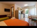 Apartmanok Mir - family apartments with garden terrace A1(4), A2(2) Zaton (Zadar) - Riviera Zadar  - Apartmanstudió - A2(2): enteriőr