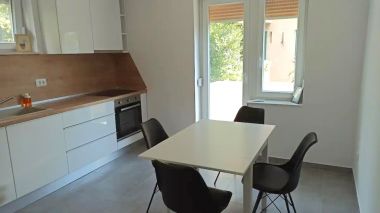 Apartmanok Karmen - modern and comfy: A1(2+1) Rijeka - Kvarner 
