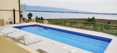 Apartmanok Dragi - with pool: A2(4), A3(4), A4(4), A6(2) Nin - Riviera Zadar 