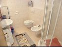Apartmanok Snježa - sea view : A1(2), A2(2), A3(2), A4(2) Drage - Riviera Biograd  - Apartman - A1(2): fürdőszoba toalettel