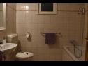 Apartmanok Frama - 3 apartments: A1 Maslina (2), A2 More (2+2), A3 Lavanda (2+2) Bol - Brac sziget  - Apartman - A3 Lavanda (2+2): fürdőszoba toalettel