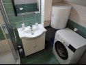 Apartmanok Simi- peacefull and seaview A1(4+1) Öböl Osibova (Milna) - Brac sziget  - Horvátország  - Apartman - A1(4+1): fürdőszoba toalettel