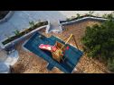Házak a pihenésre Nave - private pool: H(4+1) Postira - Brac sziget  - Horvátország  - gyermekjátszótér