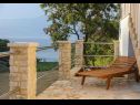 Házak a pihenésre Irena - secluded paradise; H(4+1) Öböl Prapatna (Pucisca) - Brac sziget  - Horvátország  - terasz