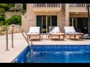 Házak a pihenésre Villa Gold - private pool & grill: H(12+4) Splitska - Brac sziget  - Horvátország  - medence