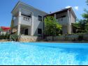 Házak a pihenésre Mari - with pool: H(8+1) Supetar - Brac sziget  - Horvátország  - ház