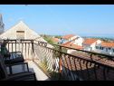 Apartmanok Lucia - terrace with sea view : A1(4+1), A2(4+1) Supetar - Brac sziget  - Apartman - A2(4+1): terasz
