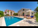 Házak a pihenésre Maria - private pool & parking: H(4+1) Supetar - Brac sziget  - Horvátország  - H(4+1): medence