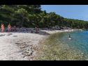 Házak a pihenésre Jelka - 50 m from beach: H(10+2) Okrug Donji - Ciovo sziget  - Horvátország  - strand