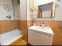 Apartmanok Ani - 10 M from the sea SA1 zeleni(2+1), SA2 žuti(2+1) Jadranovo - Riviera Crikvenica  - Apartmanstudió - SA2 žuti(2+1): fürdőszoba toalettel