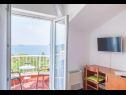 Apartmanok és szobák Villa Bouganvillea - sea view & garden: A1 Deluxe (2+1), A2 Superior (2+1), A3 Comfort (2+1), A4 Premium (2+1), R1 Deluxe (2), R2 Comfort (2) Mlini - Riviera Dubrovnik  - Szoba - R2 Comfort (2): enteriőr