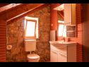 Házak a pihenésre Three holiday homes: H1 Azur (4), H2 Wood (4), H3 Ston (4+2) Orebic - Félsziget Peljesac  - Horvátország  - H3 Ston (4+2): fürdőszoba toalettel