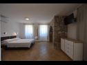 Apartmanok Insula Insule - rustic & peaceful: SA1(2+1), SA2(2+1) Skrbcici - Krk sziget  - Apartmanstudió - SA1(2+1): hálószoba
