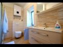 Apartmanok Insula Insule - rustic & peaceful: SA1(2+1), SA2(2+1) Skrbcici - Krk sziget  - Apartmanstudió - SA2(2+1): fürdőszoba toalettel