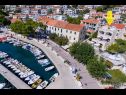 Apartmanok és szobák Hope - 30m to the sea & seaview: R1(3), R3(3), A2(3), A4(4) Brela - Riviera Makarska  - ház