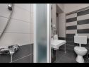 Apartmanok Prgo - close to center & parking: A(6) Makarska - Riviera Makarska  - Apartman - A(6): fürdőszoba toalettel