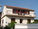 Apartmanok Dragan - Economy Apartments: A1 Veci (4+1), A2 Manji (4+1) Jezera - Murter sziget  - ház
