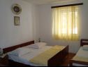 Apartmanok Stric - 10 m from beach: A1(8+1) Dugi Rat - Riviera Omis  - Apartman - A1(8+1): hálószoba