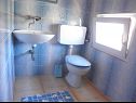 Apartmanok Zdrave - near beach: A1(3), A2(2+1), A3(3+1), A4(3), A5(3), A6(5+1), A7(5+1) Vlasici - Pag sziget  - Apartman - A5(3): fürdőszoba toalettel