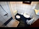 Apartmanok Maja - peaceful and quiet location A1(4+1), A2(2+2) Dobropoljana - Pasman sziget  - Apartman - A2(2+2): fürdőszoba toalettel